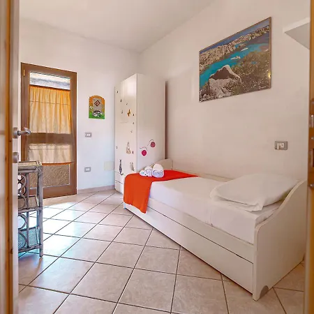 Apartamento Pgs Immobiliare Srls Residenza Altura Trilocale Con Ampia Terrazza Vista Mare *