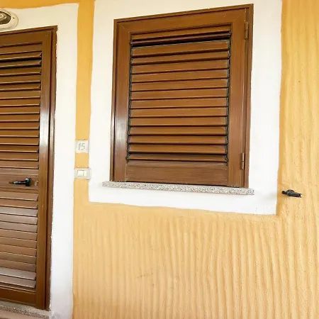 Apartamento Pgs Immobiliare Srls Residenza Altura Trilocale Con Ampia Terrazza Vista Mare La Maddalena (Sassari)
