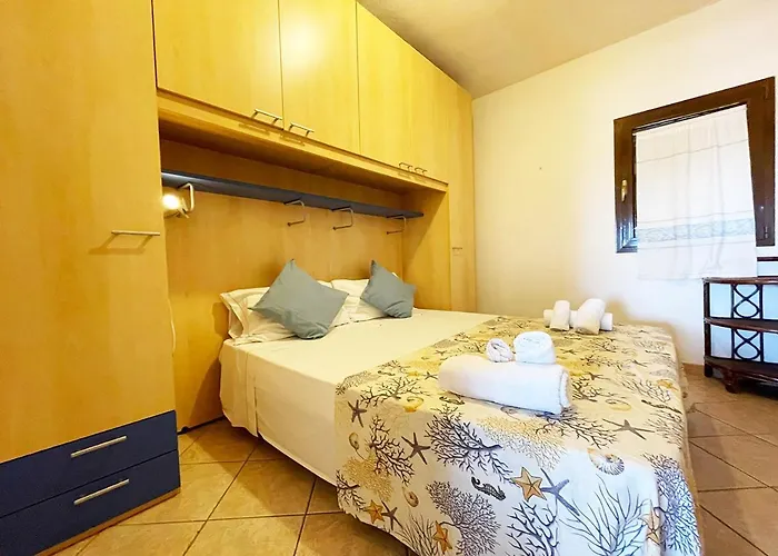 Laureliving Holiday Home Residenza Altura Apartman La Maddalena